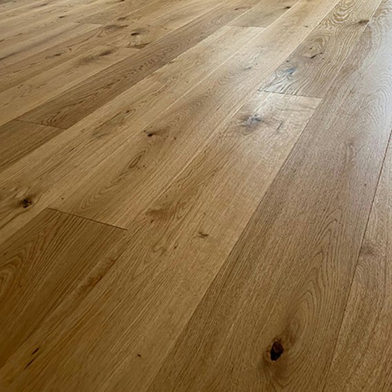 Becco_podlaha_Dub_prirodni