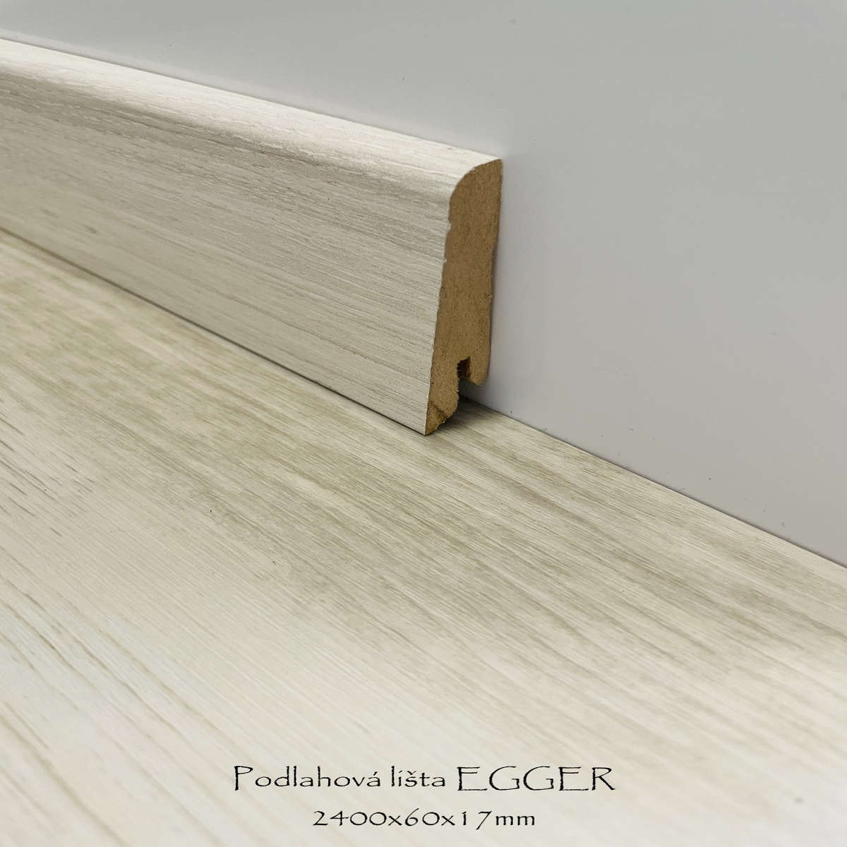 Podlahové lišty EGGER 2400x60x17mm